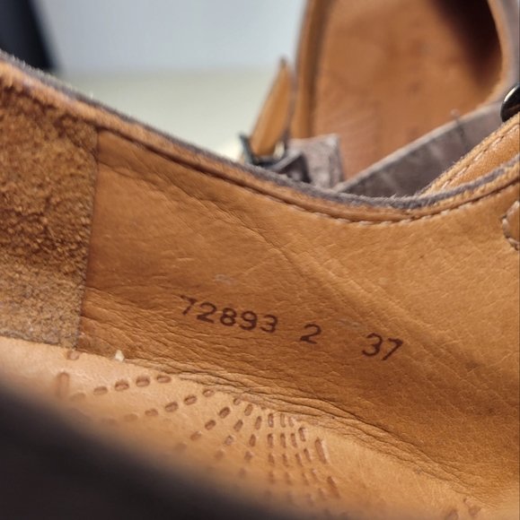 Chie Mihara Taupe Suede Mary Jane Heels Women's Size 37 - Picture 8 of 16